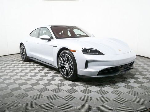 New 2026 Porsche Taycan RWD image 27