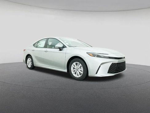 New 2026 Toyota Camry LE image 29