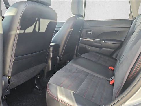 Used 2024 Mitsubishi Outlander Sport AWD image 19