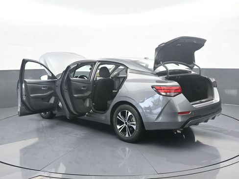 Used 2023 Nissan Sentra SV image 70