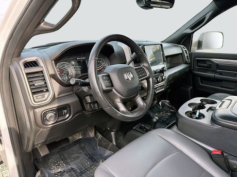 Used 2022 RAM 3500 Tradesman image 14