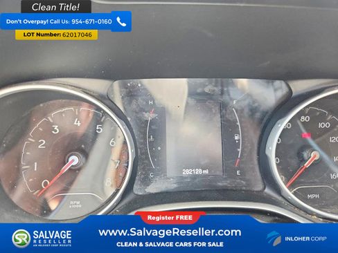 Used 2019 Jeep Compass Latitude FWD image 12