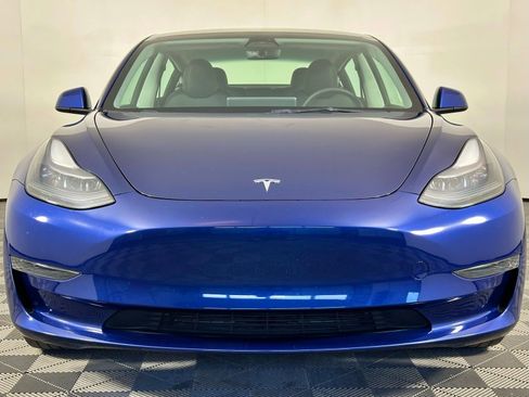 Used 2023 Tesla Model 3 Standard Range image 21