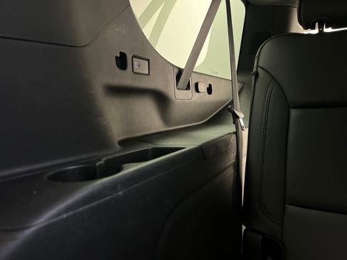 Used 2024 Chevrolet Suburban RST image 30