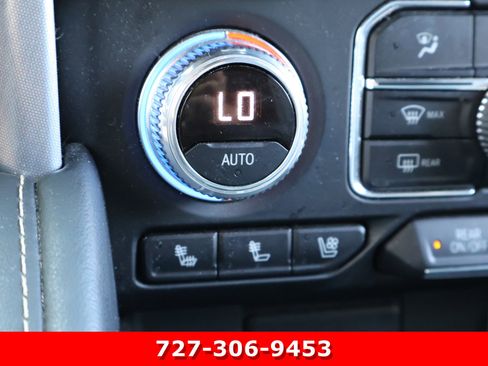 Used 2023 GMC Yukon SLT RWD image 27
