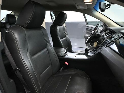 Used 2010 Ford Taurus Limited image 41