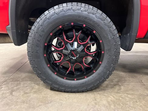 Certified 2021 Chevrolet Silverado 2500 LTZ w/ LTZ Plus Package AWD/4WD image 10