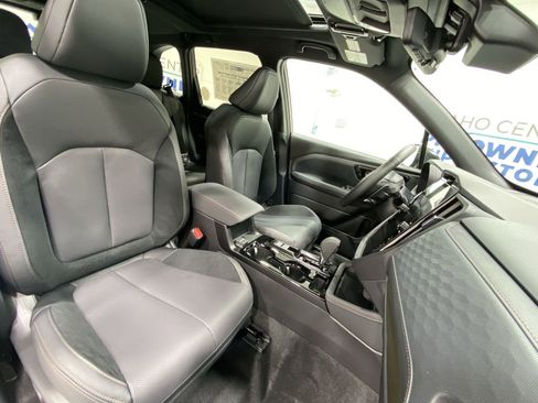 New 2026 Subaru Forester Touring AWD/4WD image 25