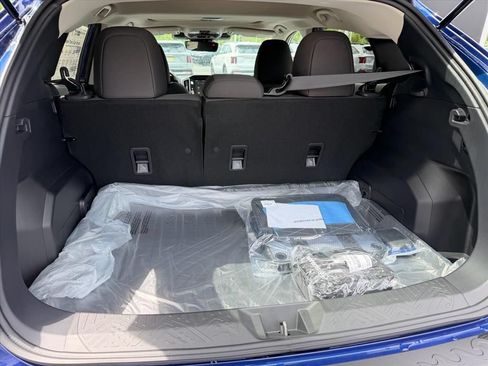 New 2026 Subaru Crosstrek 2.5i Premium AWD/4WD image 32