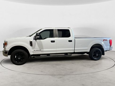 Used 2022 Ford F350 XL w/ Power Equipment Group AWD/4WD image 3
