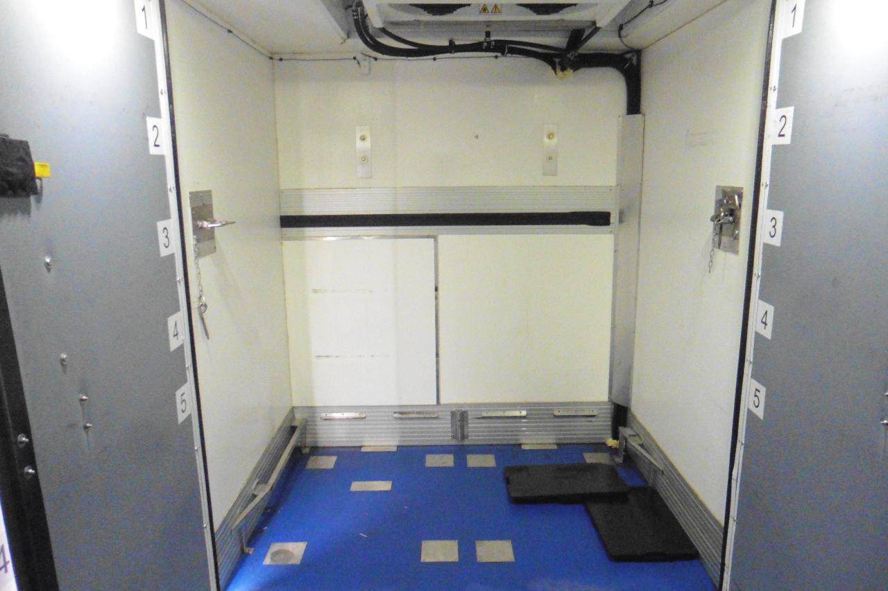 Used 2023 Ford E-350 and Econoline 350 Super Duty w/ Power Windows & Locks Group RWD image 38