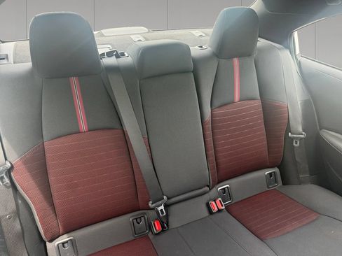 Used 2023 Toyota Corolla SE w/ Carpet Mat Package (TMS) FWD image 18
