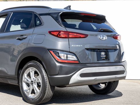 Used 2023 Hyundai Kona SEL FWD image 14