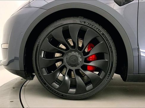 Used 2022 Tesla Model Y Performance AWD/4WD image 8