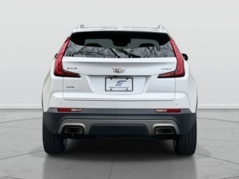 Used 2019 Cadillac XT4 Premium Luxury w/ Enhanced Visibility Package image 6