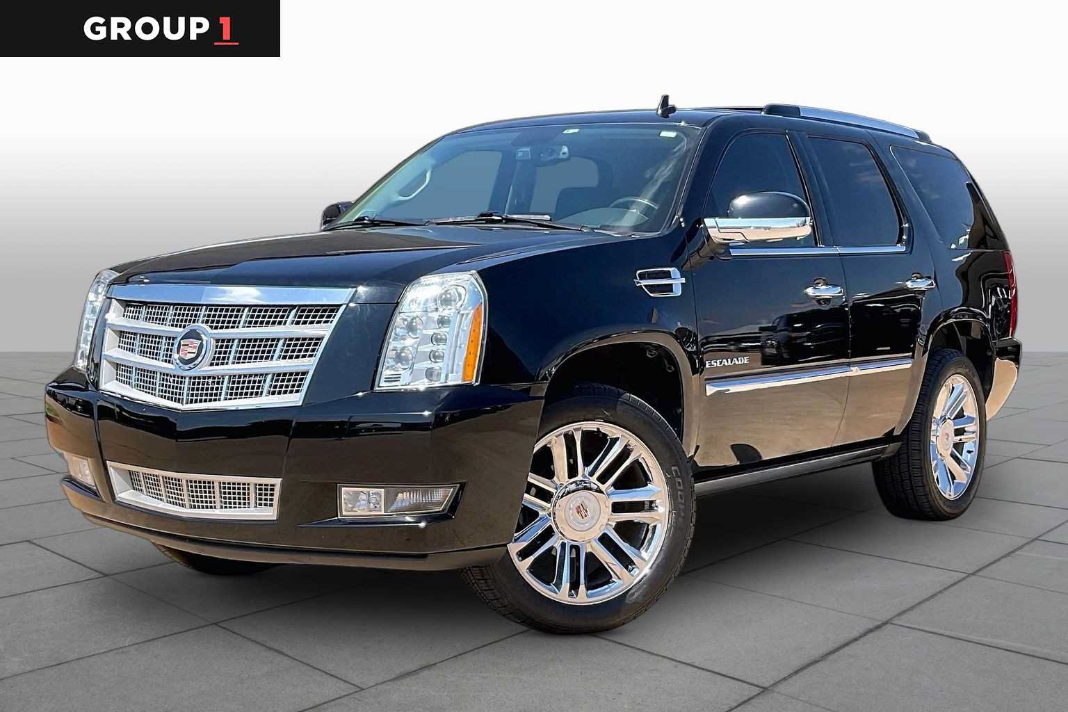 Used 2013 Cadillac Escalade Platinum AWD/4WD image 1