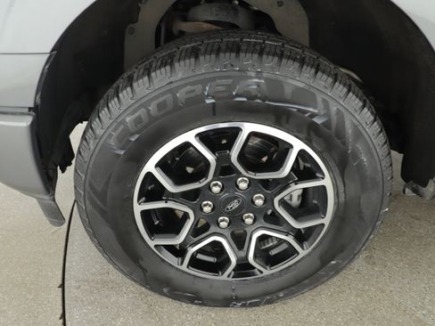 Certified 2021 Ford F150 XLT w/ Equipment Group 302A High image 8