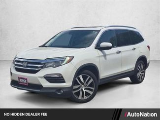 Used 2018 Honda Pilot Touring video 1