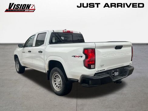 Used 2023 Chevrolet Colorado W/T image 7