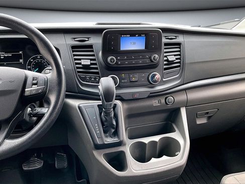 Used 2021 Ford Transit 350 XLT image 9