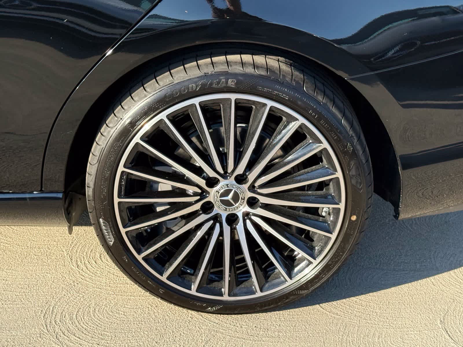 New 2026 Mercedes-Benz C 300 4MATIC Sedan image 13