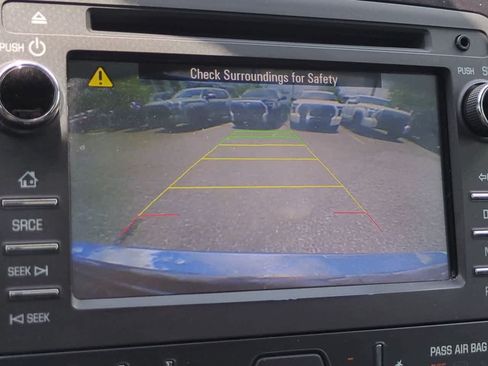 Used 2017 Buick Enclave Leather FWD image 21