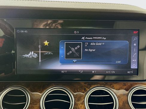 Used 2018 Mercedes-Benz E 300 image 18