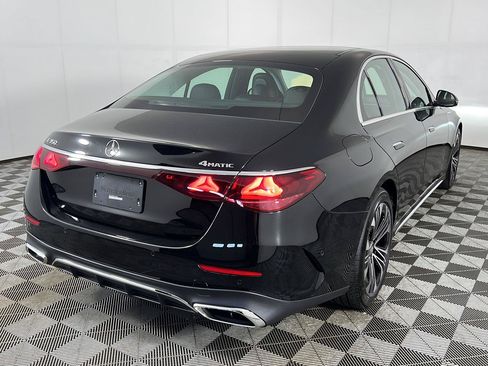 Used 2026 Mercedes-Benz E 350 4MATIC Sedan image 22