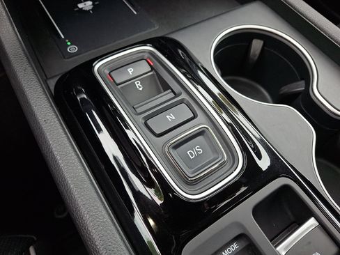 Used 2023 Honda Pilot Elite image 14