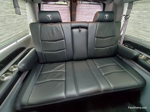Used 2021 GMC Savana 3500 LS w/ Chrome Appearance Package RWD image 5
