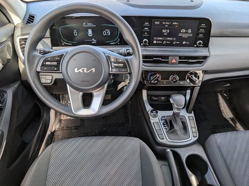 Certified 2024 Kia Seltos LX AWD/4WD image 20