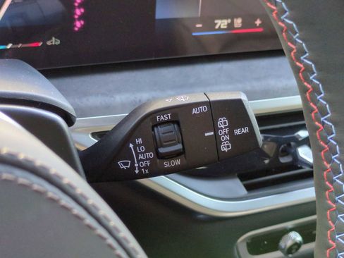 Used 2026 BMW X5 M60i image 27