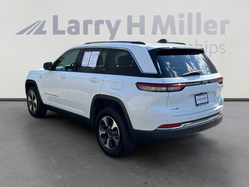 Used 2022 Jeep Grand Cherokee Limited 4xe AWD/4WD image 3