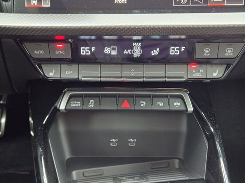 New 2026 Audi RS 3 image 21