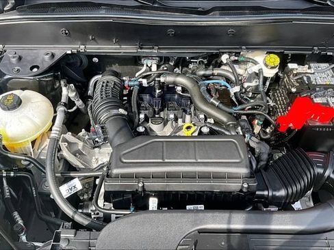 Used 2025 Ford Bronco Sport Outer Banks w/ Outer Banks Tech Package+ AWD/4WD image 9