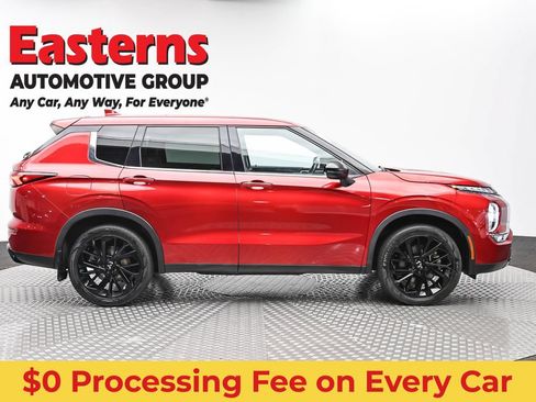 Used 2022 Mitsubishi Outlander SE FWD image 4
