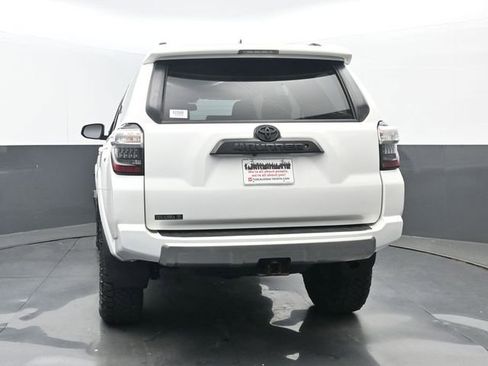 Used 2019 Toyota 4Runner TRD Off-Road Premium image 19