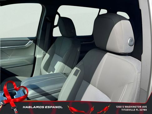 Certified 2025 GMC Acadia Elevation image 23