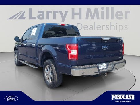Used 2018 Ford F150 XLT w/ Equipment Group 302A Luxury AWD/4WD image 3