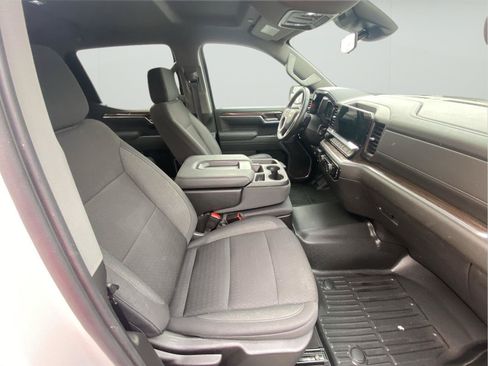 Used 2026 Chevrolet Silverado 1500 LT AWD/4WD image 6