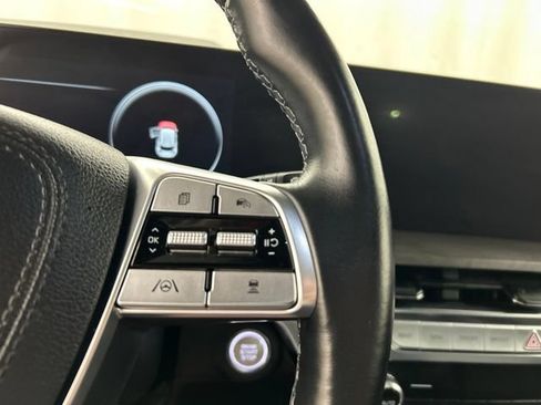 Used 2023 Kia Telluride SX X-Line AWD/4WD image 11