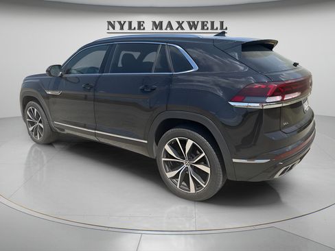 Used 2024 Volkswagen Atlas Cross Sport SEL Premium R-Line AWD/4WD image 5