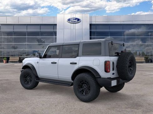 New 2026 Ford Bronco Outer Banks w/ Sasquatch Package AWD/4WD image 4