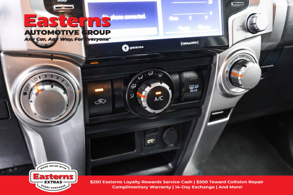 Used 2024 Toyota 4Runner SR5 AWD/4WD image 20