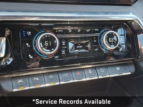 Used 2024 GMC Sierra 1500 Denali w/ Technology Package AWD/4WD image 16