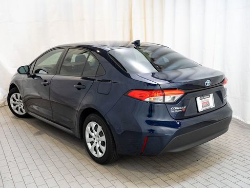Certified 2023 Toyota Corolla LE image 3