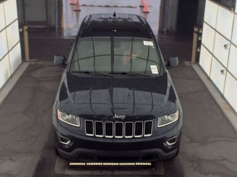Used 2014 Jeep Grand Cherokee Laredo w/ Security & Convenience Group RWD image 2
