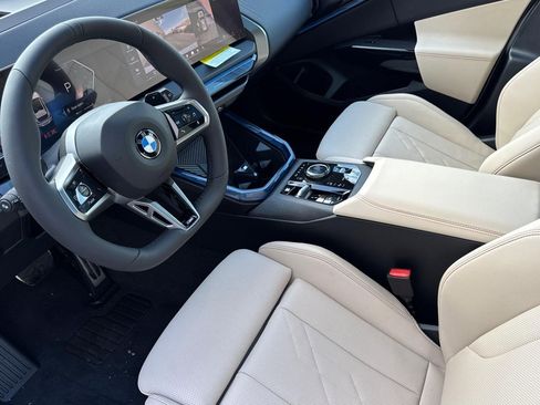 Used 2026 BMW X3 xDrive30 w/ Premium Package AWD/4WD image 4