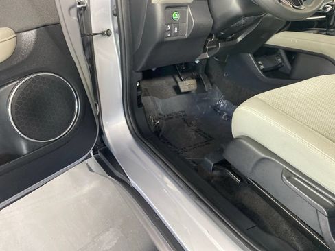 Used 2022 Honda HR-V EX image 26