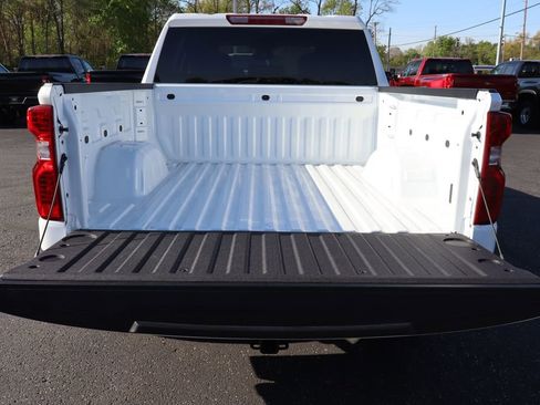Used 2026 Chevrolet Silverado 1500 W/T w/ WT Value Package AWD/4WD image 27